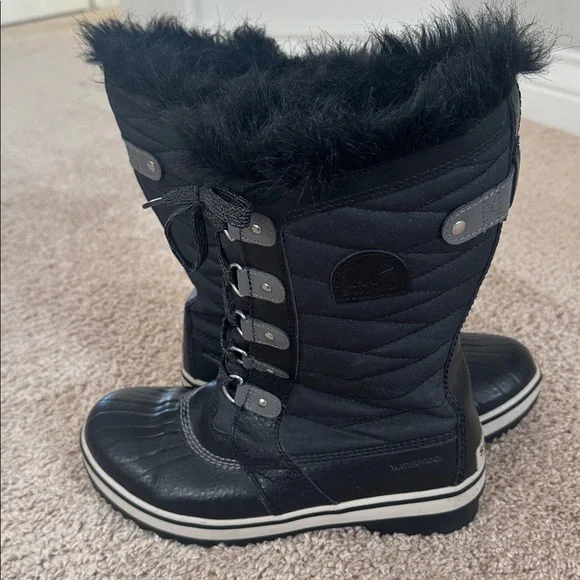 SOREL Tofino II Faux Fur Lined Waterproof Boot Womens Size 7 - Picture 2 of 11